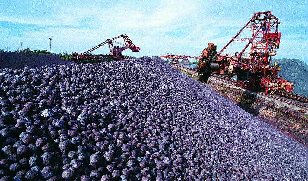 Mineração: Acordo prevê investimentos de R$ 6,25 bi Mineração: Acordo prevê investimentos de R$ 6,25 bi