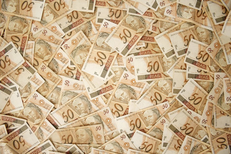 Restituição antecipada? Restituição antecipada?