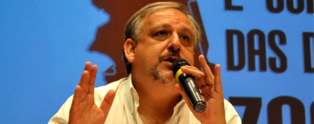 Berzoini: "erros do Governo" racharam base Berzoini: "erros do Governo" racharam base