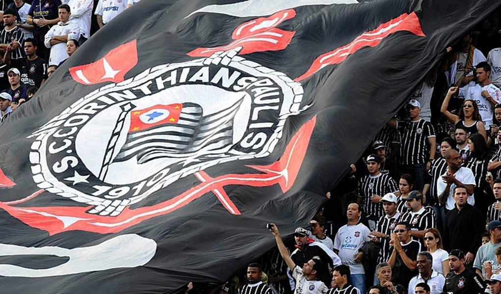 Corinthians tem torcida liberada, mas só em SP Corinthians tem torcida liberada, mas só em SP
