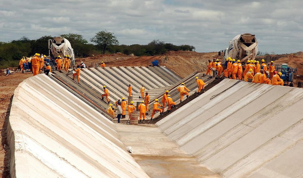 FBC confirma conclusão da Transposição para 2015 FBC confirma conclusão da Transposição para 2015