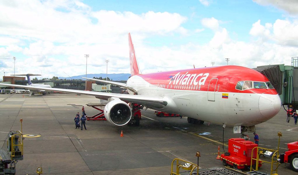 Procon-PE suspende venda de passagens da Avianca Procon-PE suspende venda de passagens da Avianca