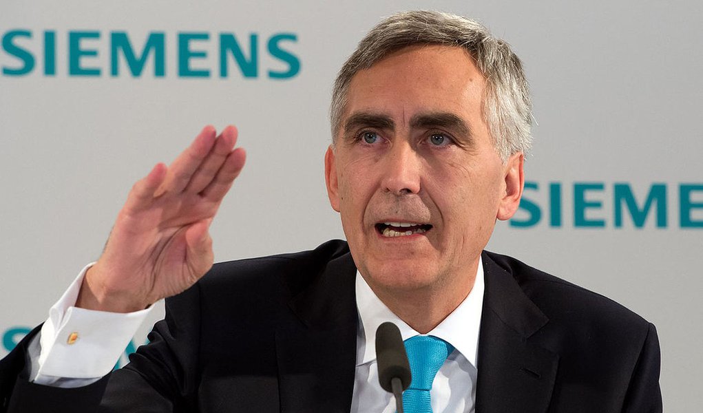 Presidente da Siemens é demitido Presidente da Siemens é demitido