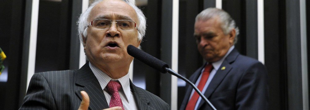 Ferro tem 130 assinaturas para a CPI da Espionagem (Foto: Luis_Macedo) Ferro tem 130 assinaturas para a CPI da Espionagem