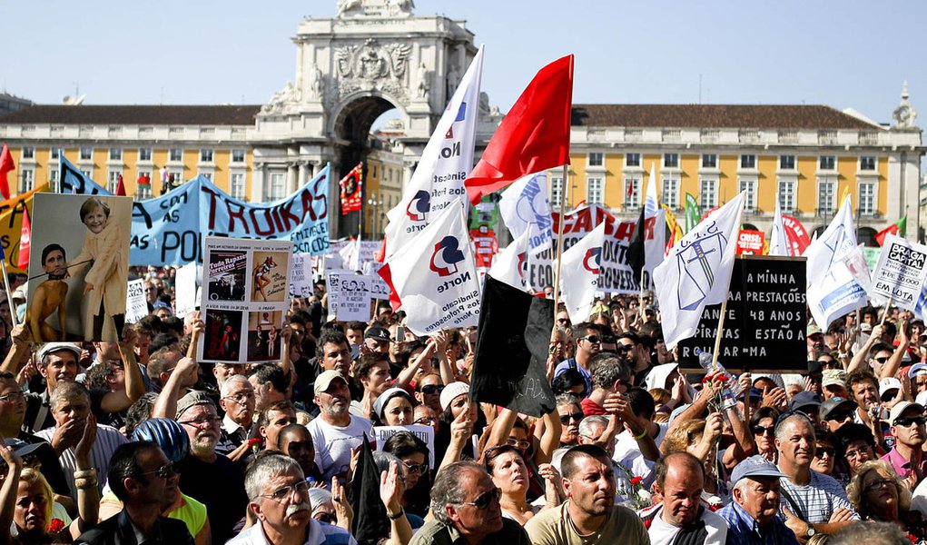 Risco de pobreza atinge 17,9% dos portugueses Risco de pobreza atinge 17,9% dos portugueses