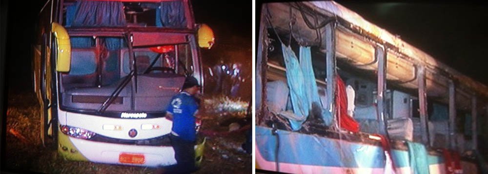 Dez morrem em acidente de ônibus em MG Dez morrem em acidente de ônibus em MG
