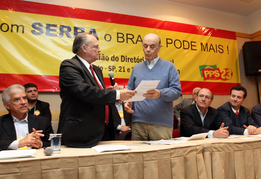 Fracasso do MD pode empurrar Serra para o PPS Fracasso do MD pode empurrar Serra para o PPS