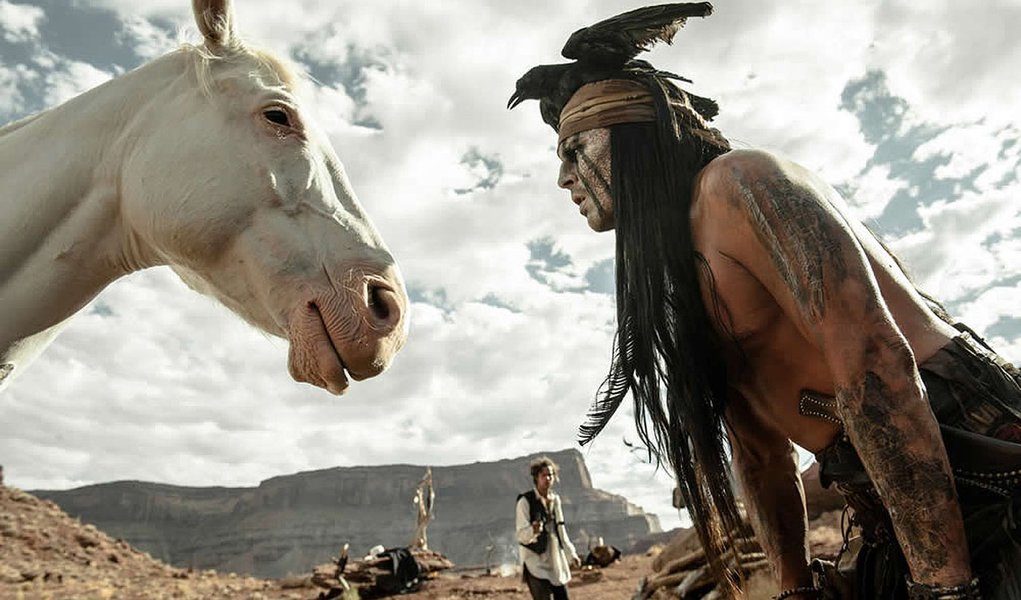 Depp é a melhor atração de "O Cavaleiro Solitário" Depp é a melhor atração de "O Cavaleiro Solitário"