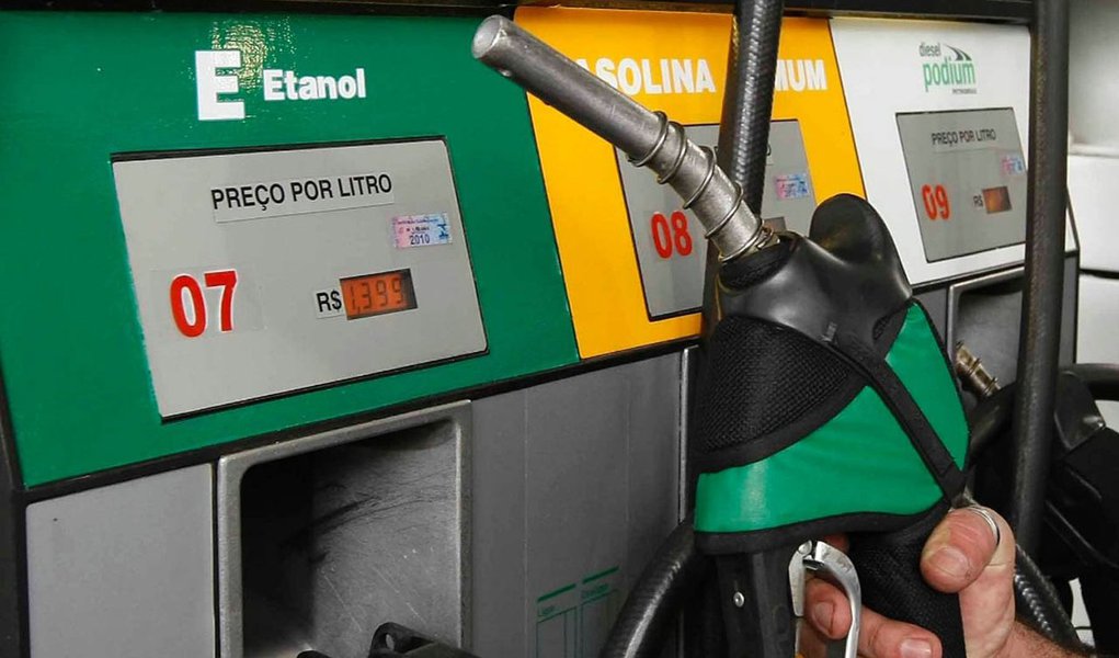 Governo libera R$ 380 mi em subsídios para o etanol Governo libera R$ 380 mi em subsídios para o etanol