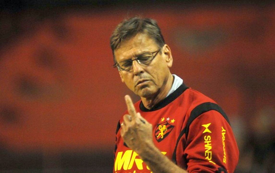 Atlético contrata Waldemar Lemos para sair do buraco Atlético contrata Waldemar Lemos para sair do buraco