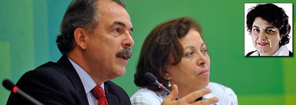 Editora do Valor vê Ideli "humilhada" Editora do Valor vê Ideli "humilhada"