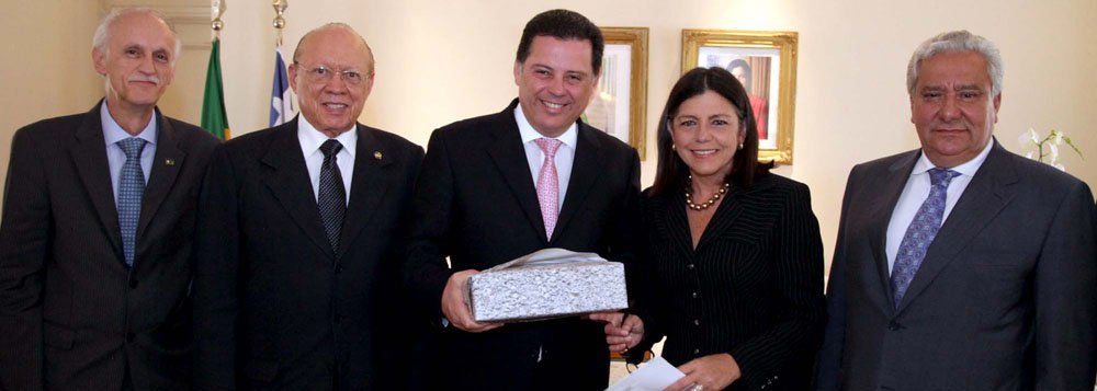 Goiás propõe parceria para utilizar o Porto de Itaqui Goiás propõe parceria para utilizar o Porto de Itaqui