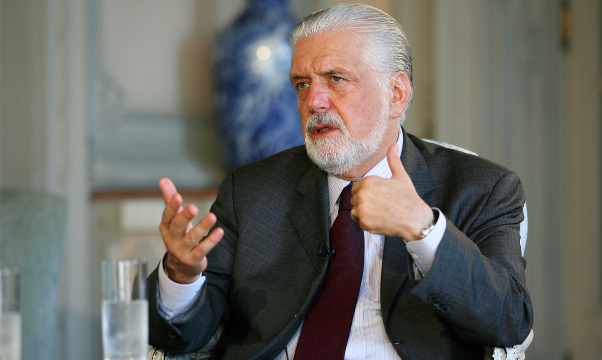 Wagner pede apoio das centrais à reforma política Wagner pede apoio das centrais à reforma política