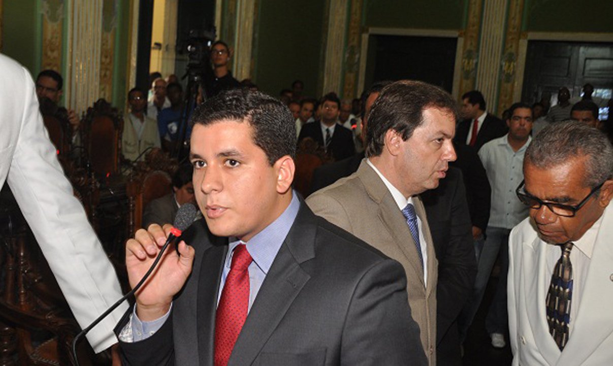 Duda pede rigor do Congresso com pirâmides financeiras Duda pede rigor do Congresso com pirâmides financeiras