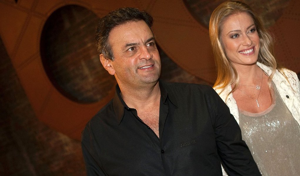 Aécio e Letícia vão se casar Aécio e Letícia vão se casar