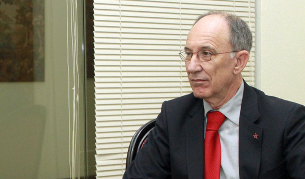 Rui Falcão reforça campanha em Pernambuco (Foto: Divulgação) Rui Falcão reforça campanha em Pernambuco