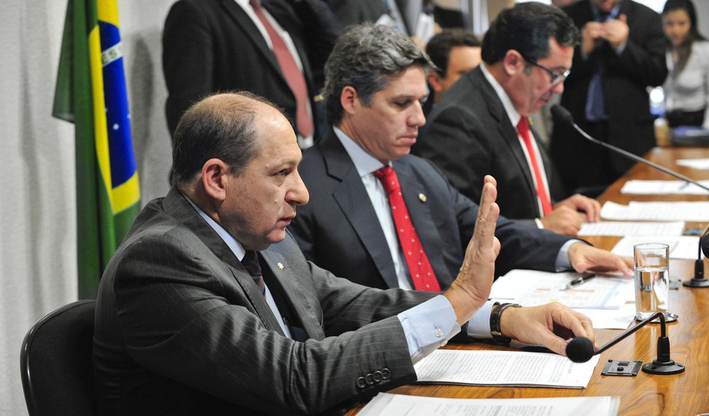 Pagot admite ter pedido doações para campanha do PT (Foto: Geraldo Magela/Agência Senado) Pagot admite ter pedido doações para campanha do PT