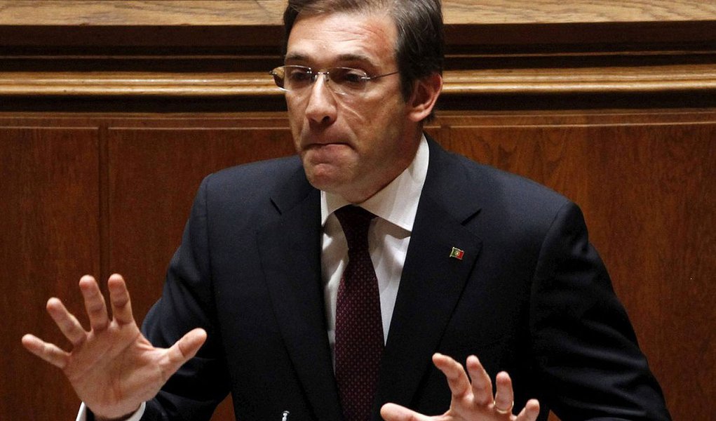 Portugal fecha acordo político para manter governo Portugal fecha acordo político para manter governo