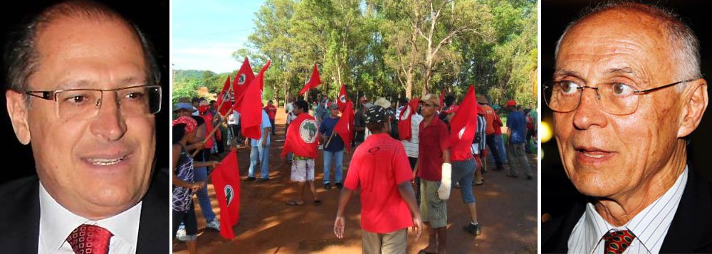 Alckmin barra choque da PM em área do MST Alckmin barra choque da PM em área do MST