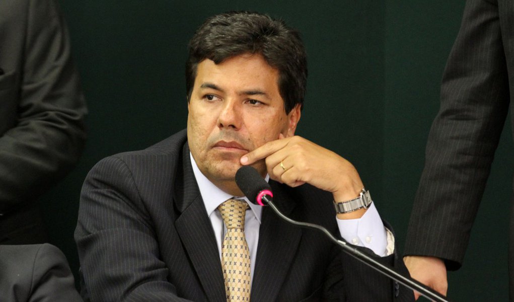 Mendonça e as alternativas para o futuro do DEM Mendonça e as alternativas para o futuro do DEM