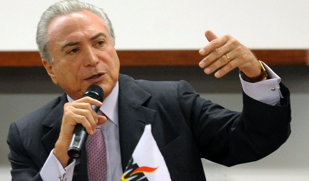 Temer diz que PMDB se mantém fiel ao governo (Foto: Wilson Dias/ABr) Temer diz que PMDB se mantém fiel ao governo