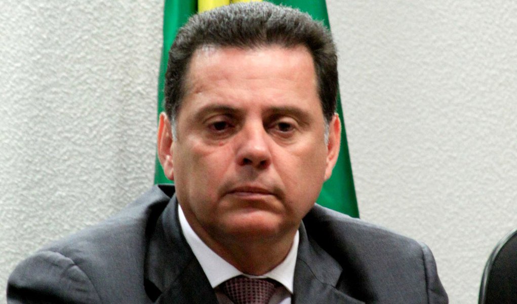 Perillo agiu para evitar ruptura com Cachoeira (Foto: Andre Borges/Folhapress) Perillo agiu para evitar ruptura com Cachoeira