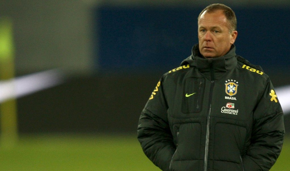 CBF garante Mano na seleção e pede voto de confiança (Foto: Divulgação) CBF garante Mano na seleção e pede voto de confiança