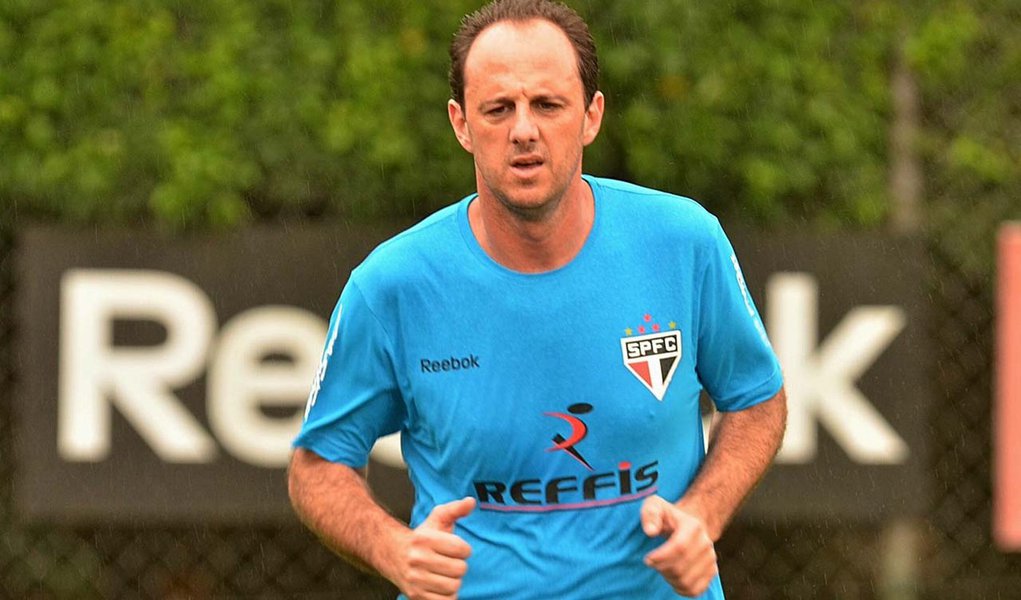 Rogério perde recurso em ação sobre falsidade ideológica (Foto: Luiz Pires/VIPCOMM) Rogério perde recurso em ação sobre falsidade ideológica