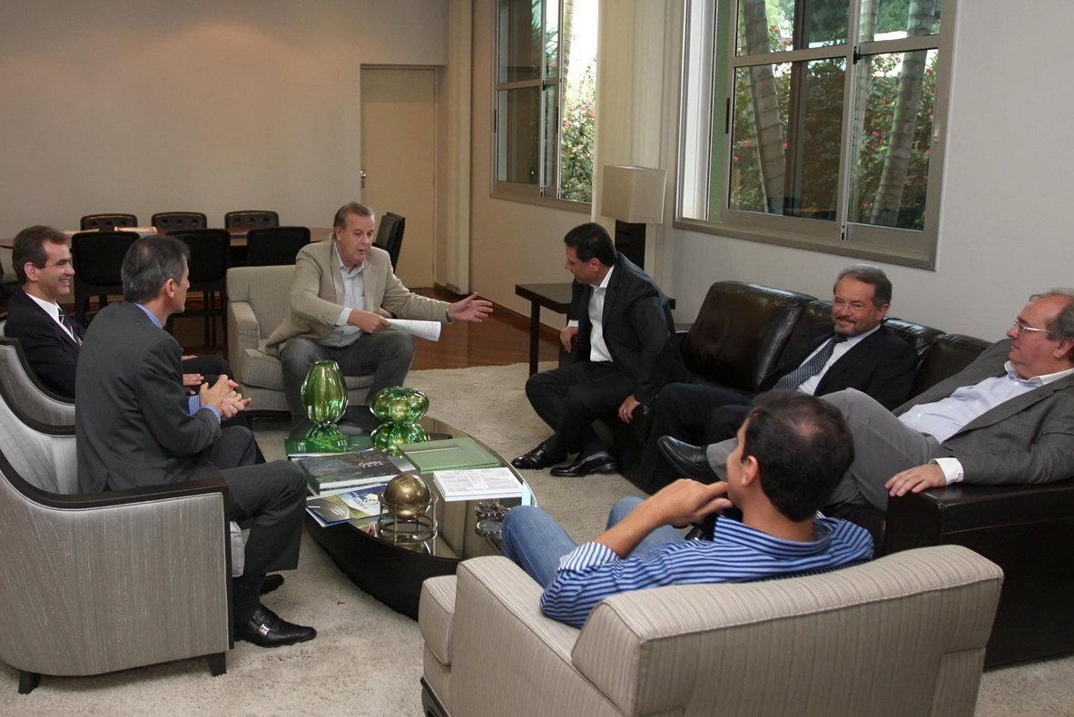 Marconi e Paulo definem obras para Goiânia (Foto: Henrique Luiz) Marconi e Paulo definem obras para Goiânia