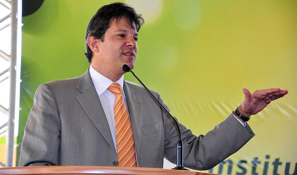 Haddad corta tudo na prefeitura de São Paulo Haddad corta tudo na prefeitura de São Paulo