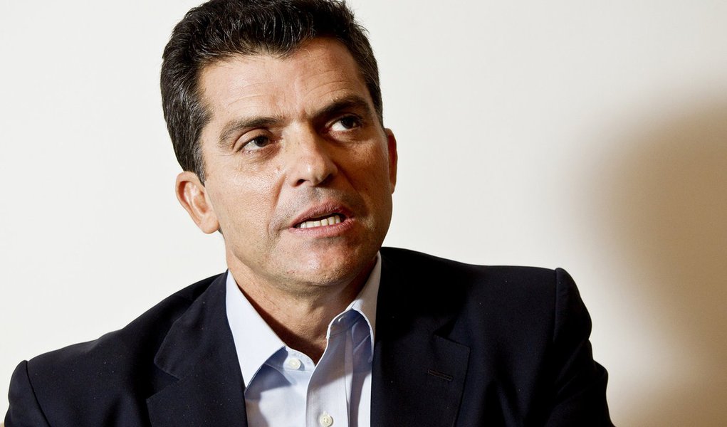 Delta deve demitir 2 mil (Foto: Eduardo Knapp/Folhapress) Delta deve demitir 2 mil