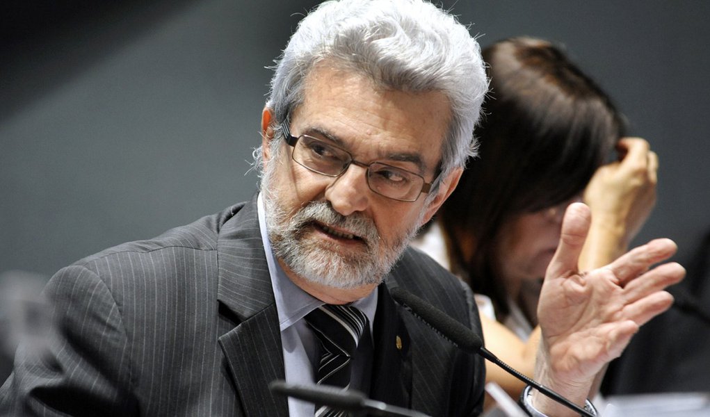 Eugênio: Eduardo não escolhe candidato do PT (Foto: Beto Oliveira/SEFOT-SECOM) Eugênio: Eduardo não escolhe candidato do PT