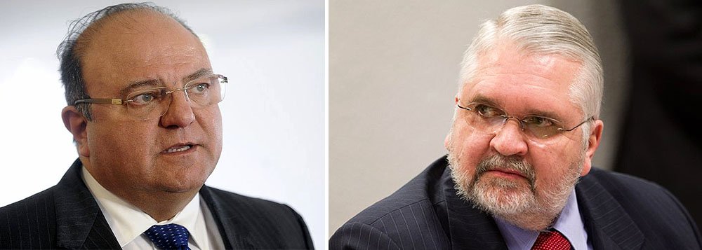 Para Vaccarezza, procurador-geral deu um 'tiro no pé' Para Vaccarezza, procurador-geral deu um 'tiro no pé'