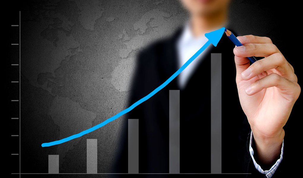 Diretor do Ipea prevê alta de até 4% do PIB em 2012 (Foto: Shutterstock) Diretor do Ipea prevê alta de até 4% do PIB em 2012