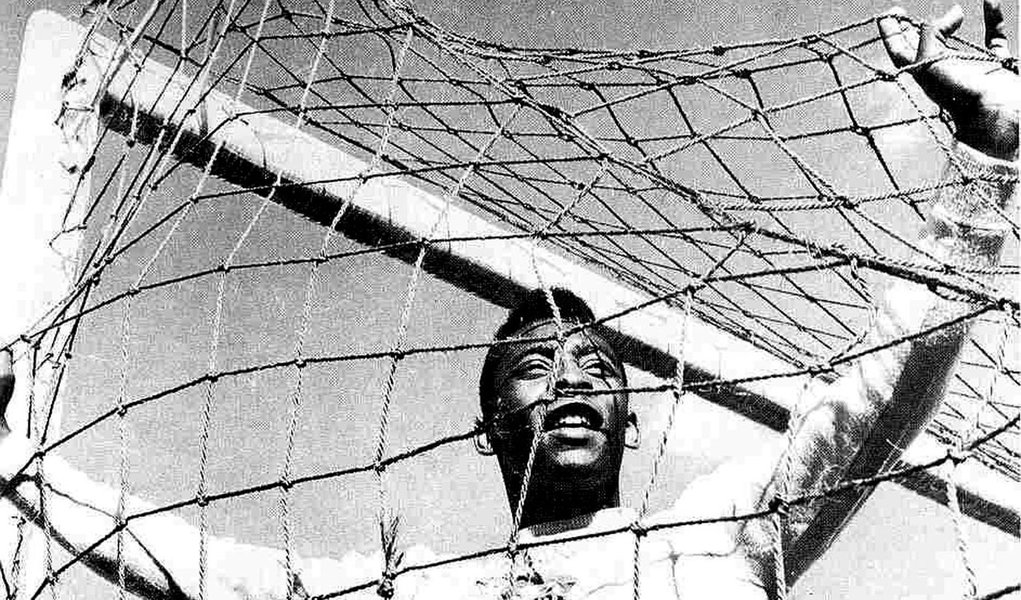 Hollywood inicia projeto de filme sobre a vida de Pelé (Foto: Reprodução/Facebook) Hollywood inicia projeto de filme sobre a vida de Pelé