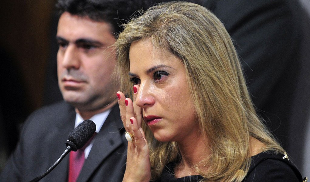 Ex-mulher de Cachoeira passa de testemunha a investigada (Foto: Geraldo Magela/Agência Senado) Ex-mulher de Cachoeira passa de testemunha a investigada