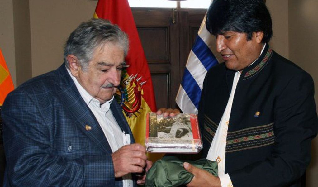 Mujica e Morales vão a Caracas nesta quinta-feira Mujica e Morales vão a Caracas nesta quinta-feira