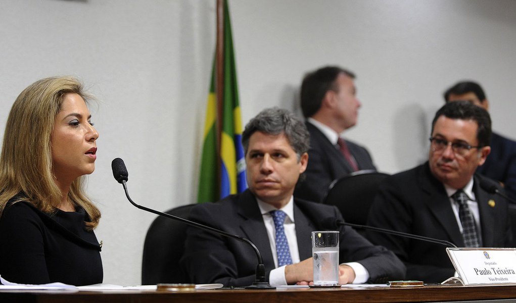 "Eu e Carlos temos responsabilidades mútuas" (Foto: Wilson Dias/ABr) "Eu e Carlos temos responsabilidades mútuas"