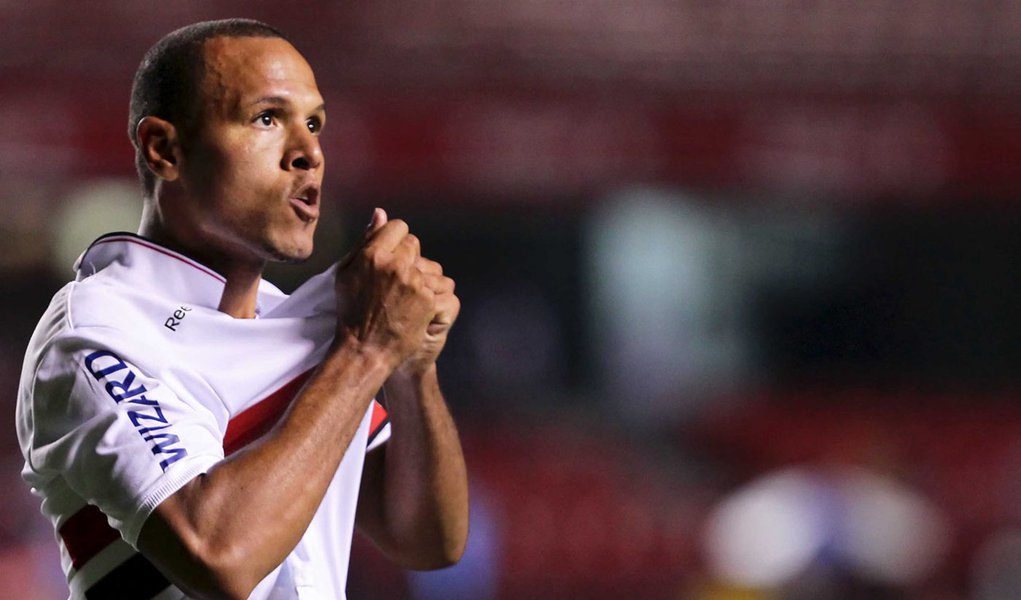 Perto de igualar Leônidas, Luís Fabiano rejeita oferta turca (Foto: Wagner Carmo/VIPCOMM) Perto de igualar Leônidas, Luís Fabiano rejeita oferta turca