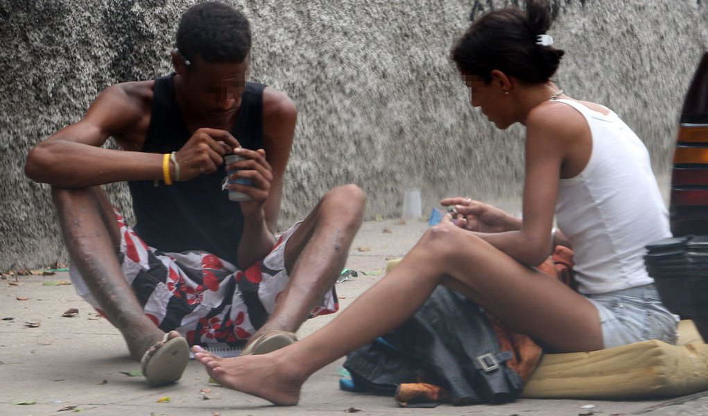 Maioria quer se livrar do vício do crack (Foto: WILTON JUNIOR/AGÊNCIA ESTADO) Maioria quer se livrar do vício do crack