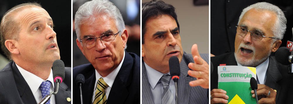Oposição reage à posse de Genoino: "aberração" Oposição reage à posse de Genoino: "aberração"