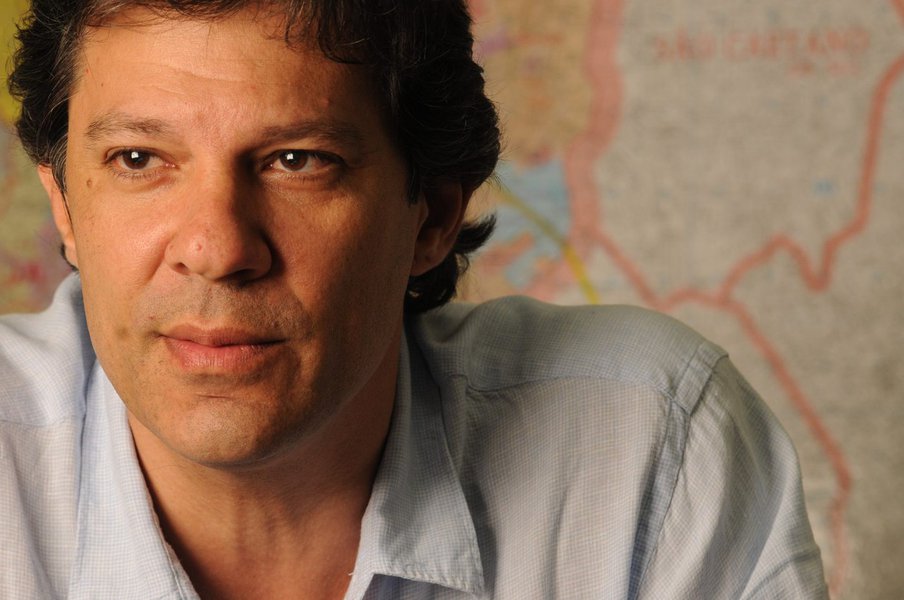 Haddad sugere que PT acate as decisões do STF Haddad sugere que PT acate as decisões do STF