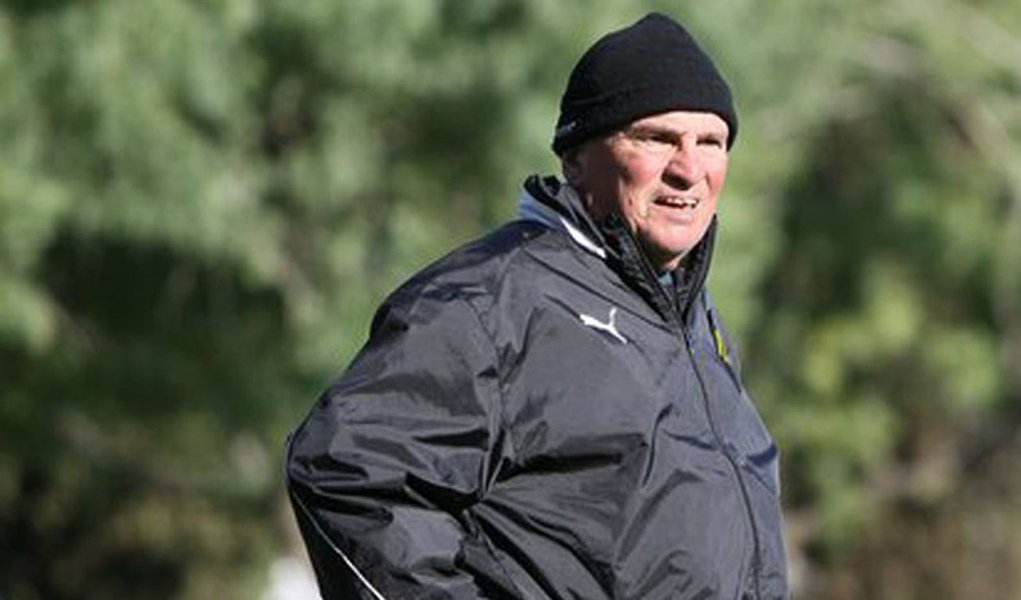 Ex-goleiro Mazurkiewicz morre aos 67 anos Ex-goleiro Mazurkiewicz morre aos 67 anos