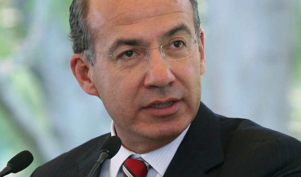 Felipe Calderón negocia emprego em universidades dos EUA (Foto: ADOLFO JASSO/Divulgação) Felipe Calderón negocia emprego em universidades dos EUA