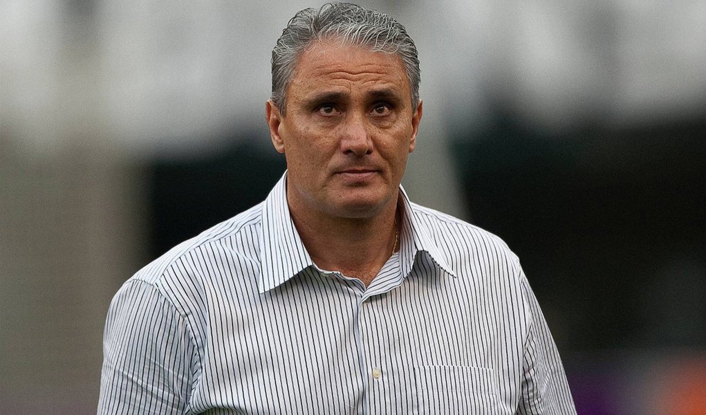 Tite será submetido a cirurgia neste sábado (Foto: Divulgação) Tite será submetido a cirurgia neste sábado