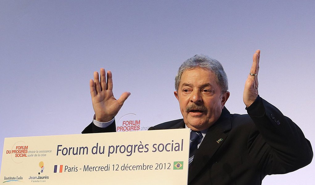 E, no entanto, Lula se move (Foto: Ricardo Stuckert) E, no entanto, Lula se move