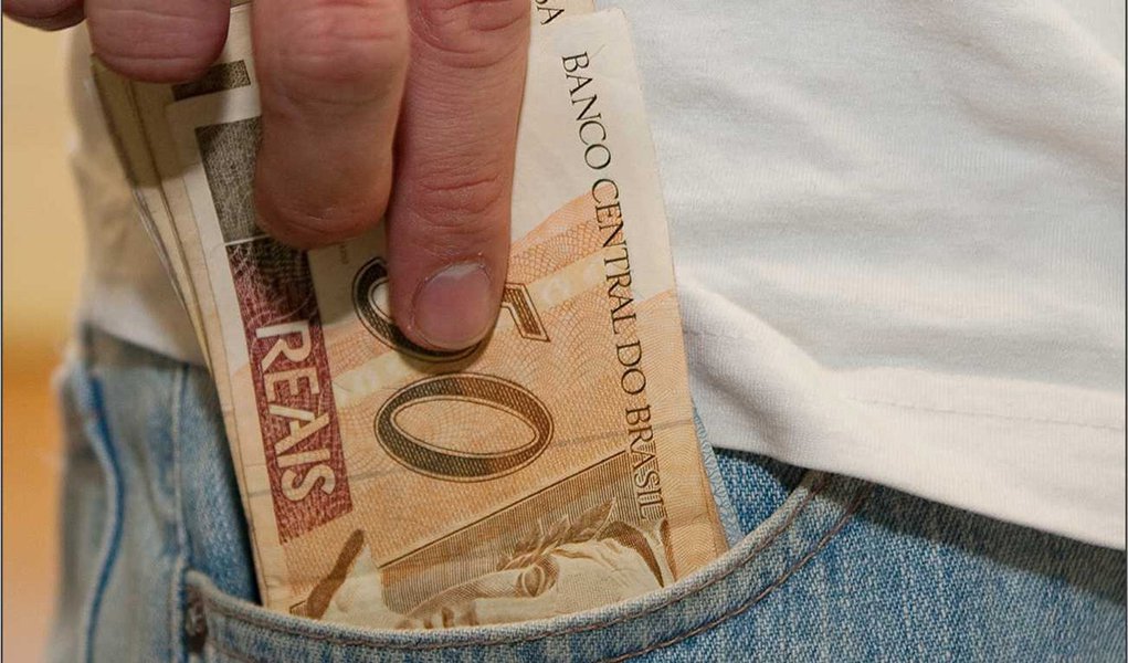 Novo salário mínimo já é de R$ 678 (Foto: windows) Novo salário mínimo já é de R$ 678