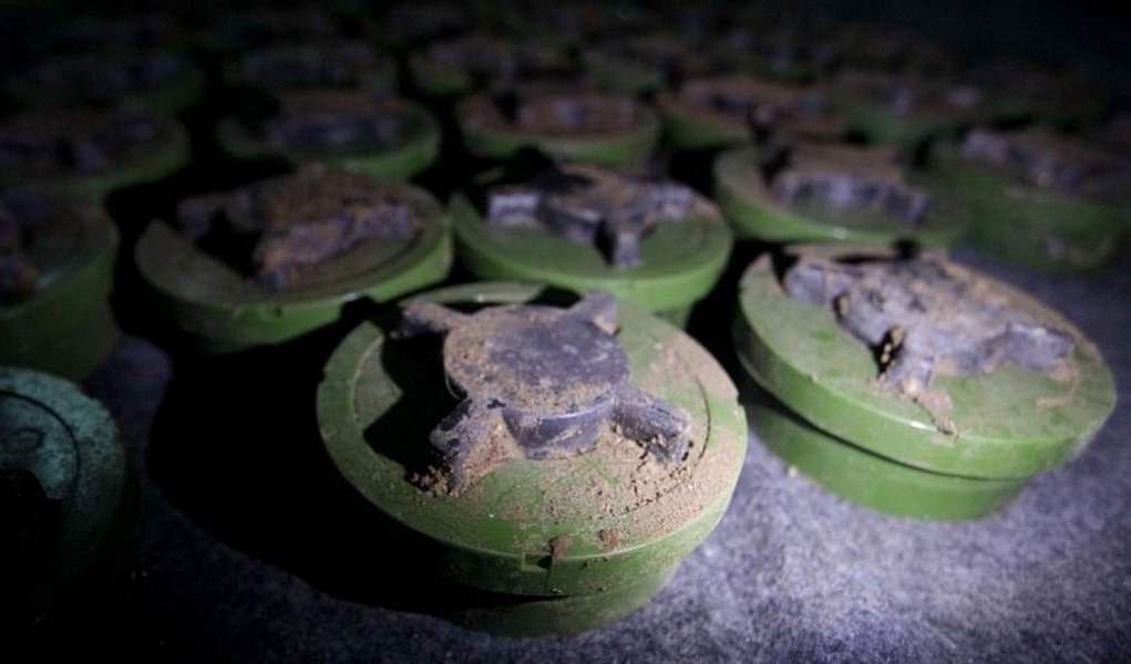 Brasil vai ajudar a Líbia na retirada de minas terrestres (Foto: Divulgação) Brasil vai ajudar a Líbia na retirada de minas terrestres