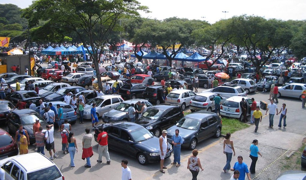 Com IPI menor, venda de automóveis em julho bate recorde (Foto: Divulgação) Com IPI menor, venda de automóveis em julho bate recorde