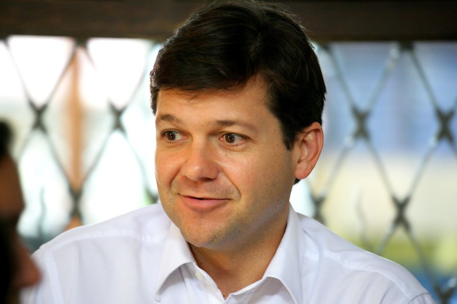 Geraldo Júlio cumpre a sua primeira promessa Geraldo Júlio cumpre a sua primeira promessa